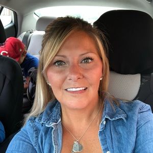 Meet your Posher, Kristen